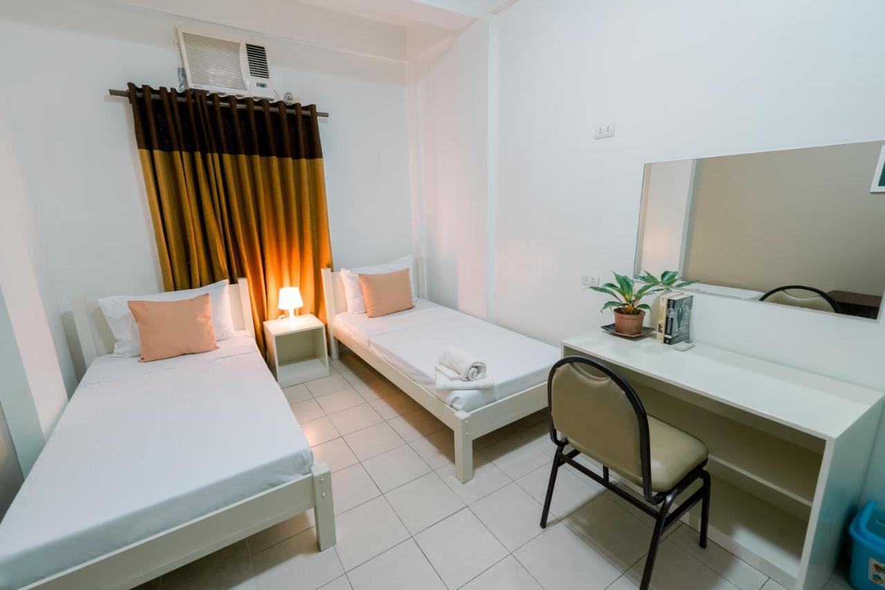 Tarasa Hostel Pasay Exterior photo