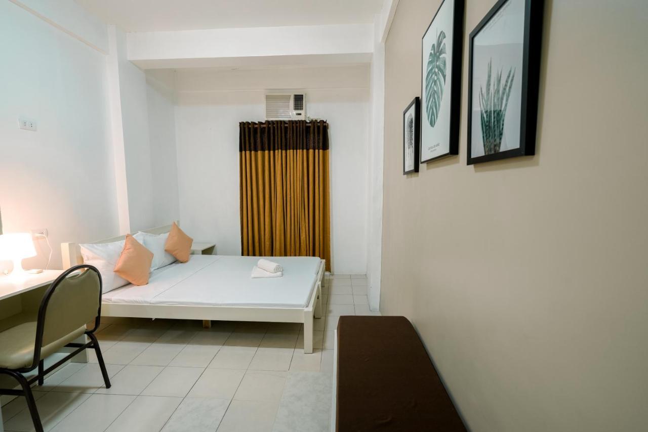 Tarasa Hostel Pasay Exterior photo