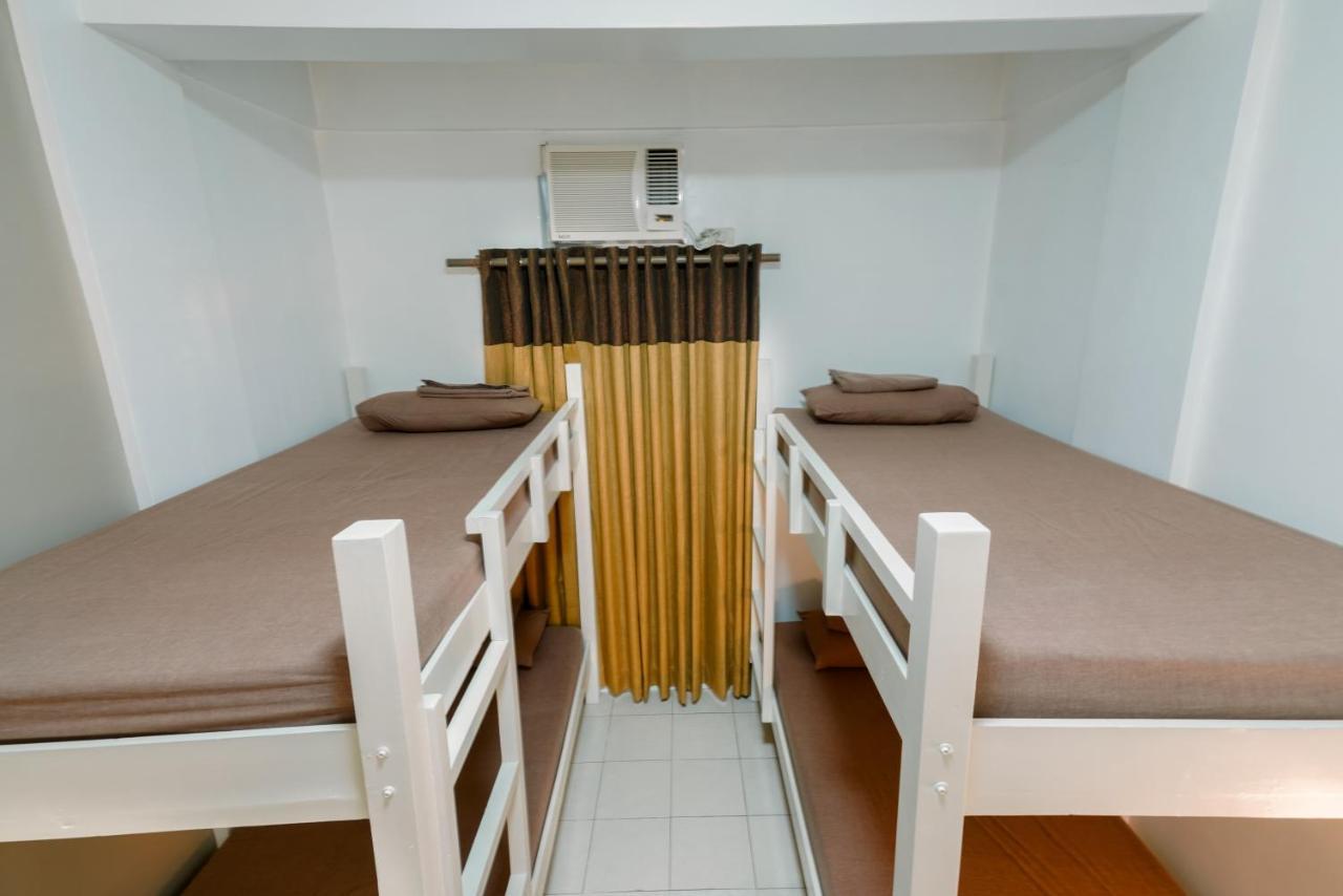 Tarasa Hostel Pasay Exterior photo