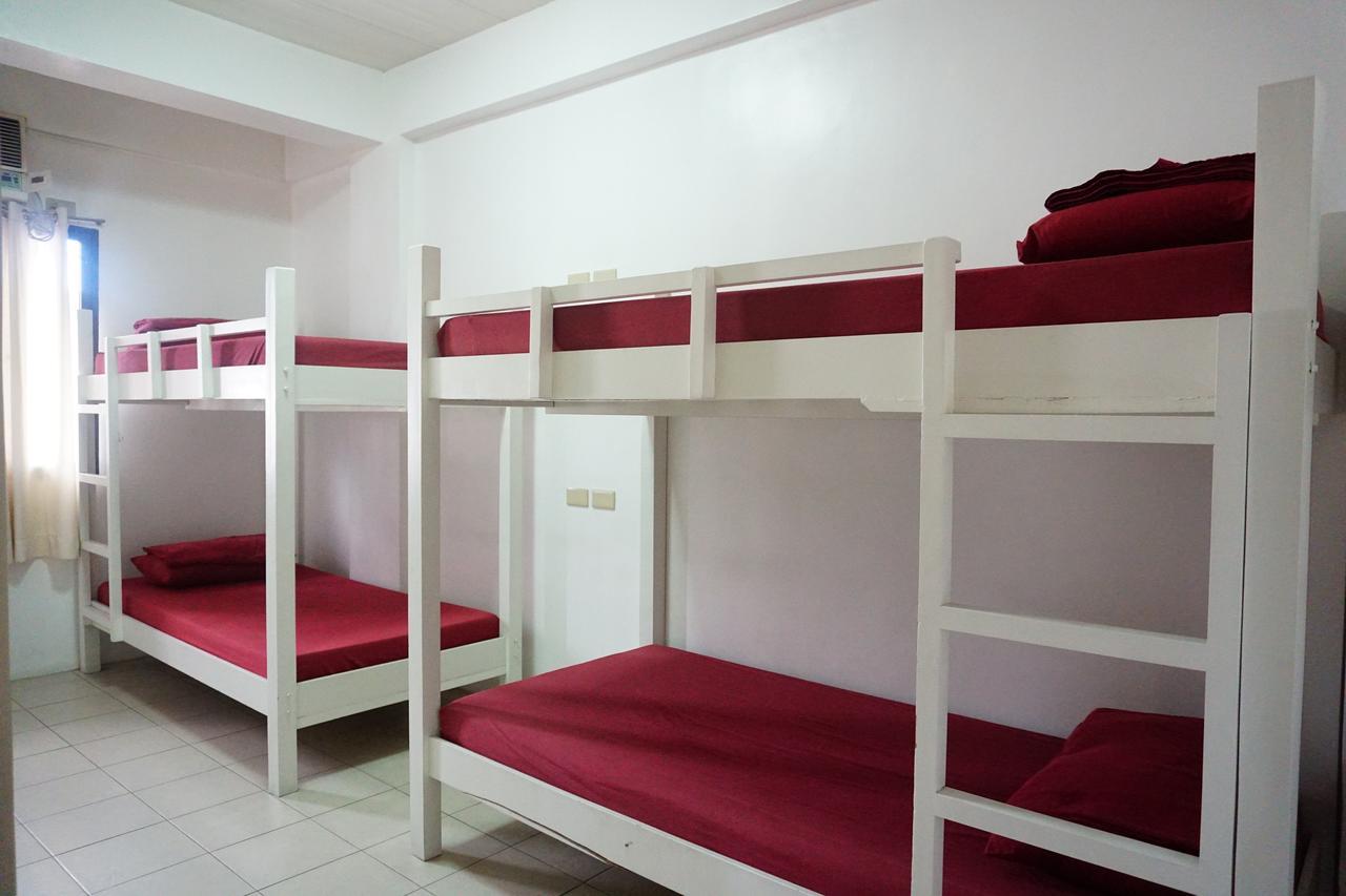 Tarasa Hostel Pasay Exterior photo