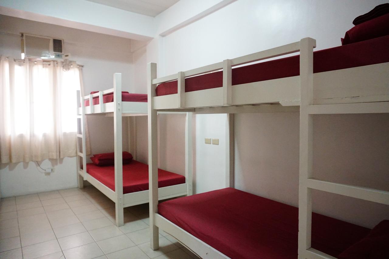 Tarasa Hostel Pasay Exterior photo