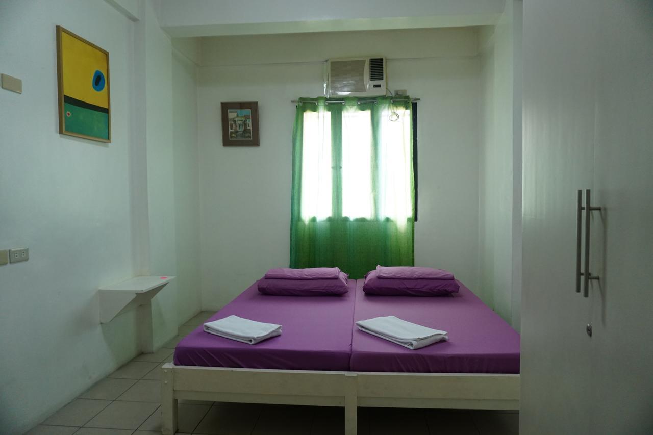 Tarasa Hostel Pasay Exterior photo